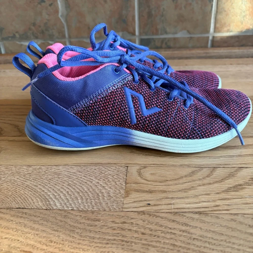 Vionic Adley Active Sneakers - Picture 2 of 9